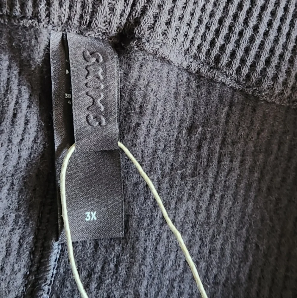 SKIMS brand new